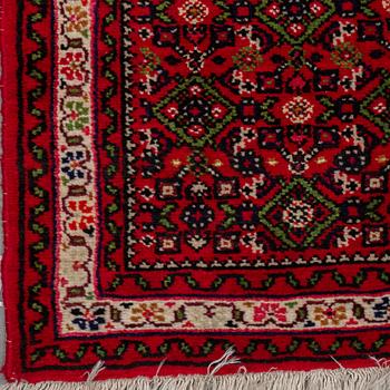 A RUNNER, Hamadan, ca 594 x 82 cm.