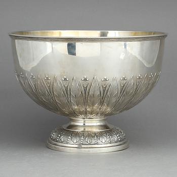 SKÅL PÅ FOT, silver, empirestil, Hagström & Lundqvist, Falun 1906. Vikt ca 1196 gram.