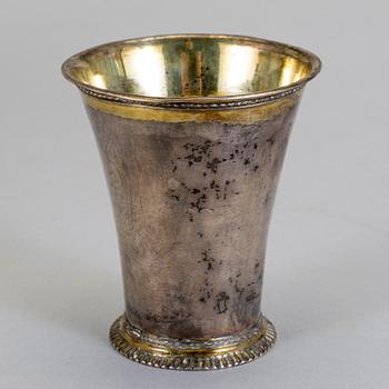 BÄGARE, silver, Anders Lundman, verksam 1745-63. Vikt ca 76 gram.