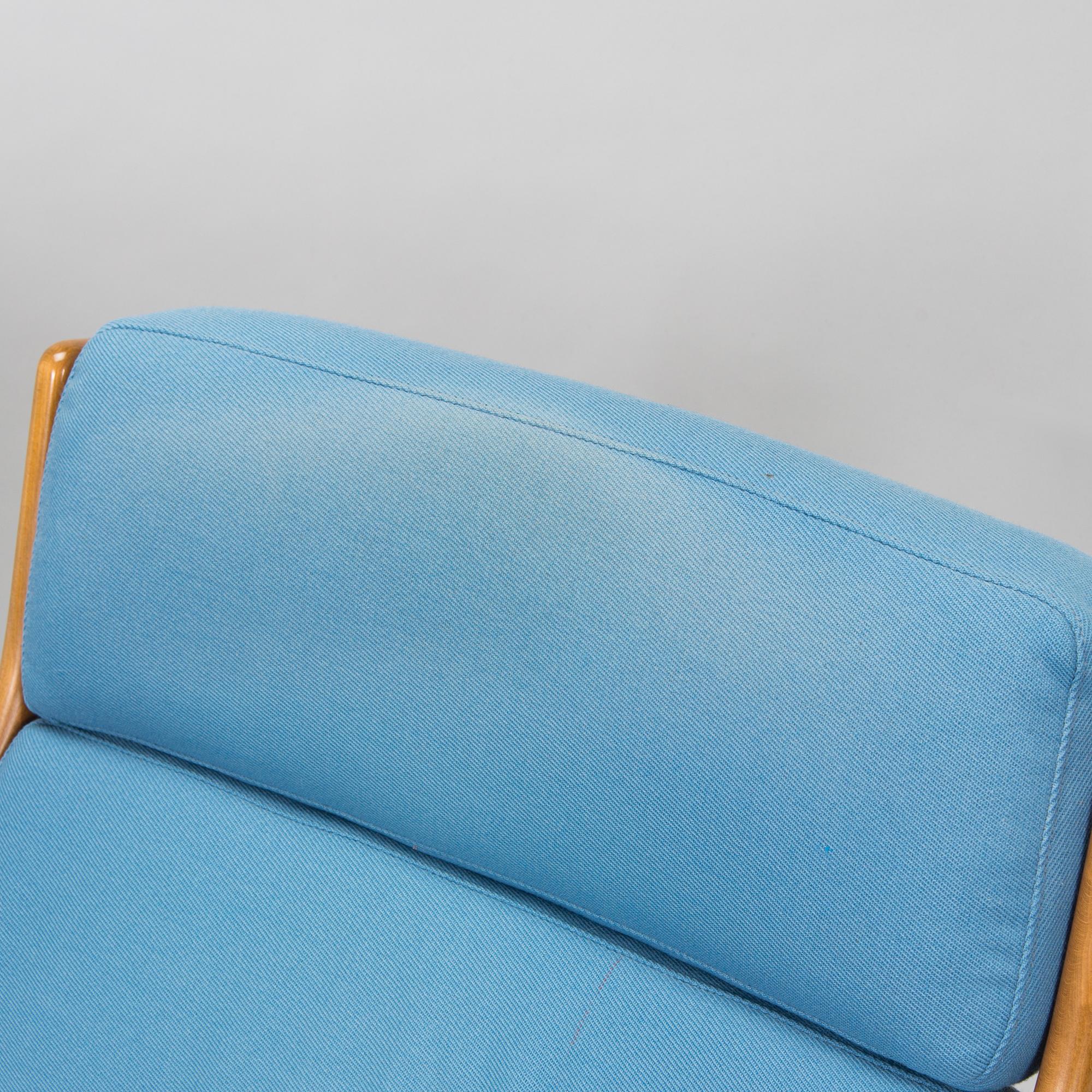 Esko Pajamies, fåtöljer, ett par "Pele", tillverkare Lepofinn 1970-tal.