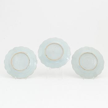 A set of three Chinese famille rose plates, Qing dynasty, Qianlong (1736-95).