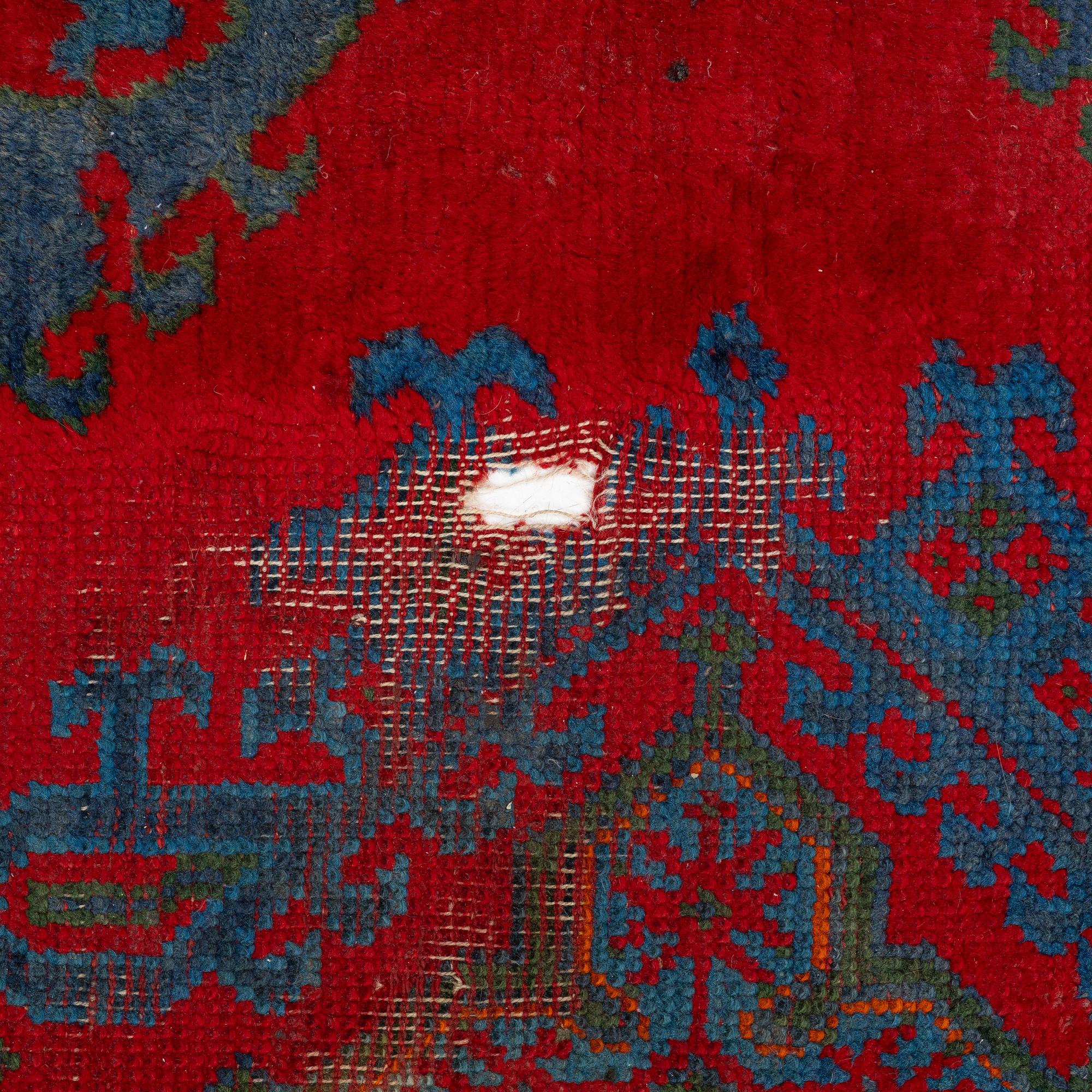 Matta, Ushak, ca 505 x 330 cm.