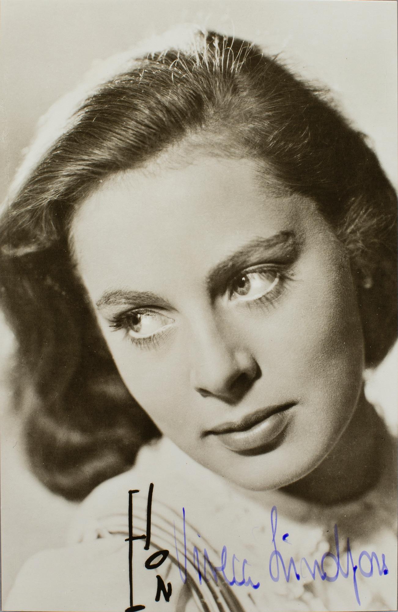 AUTOGRAFER, 3 st, Ingrid Bergman, Zarah Leander och Viveca Lindfors.