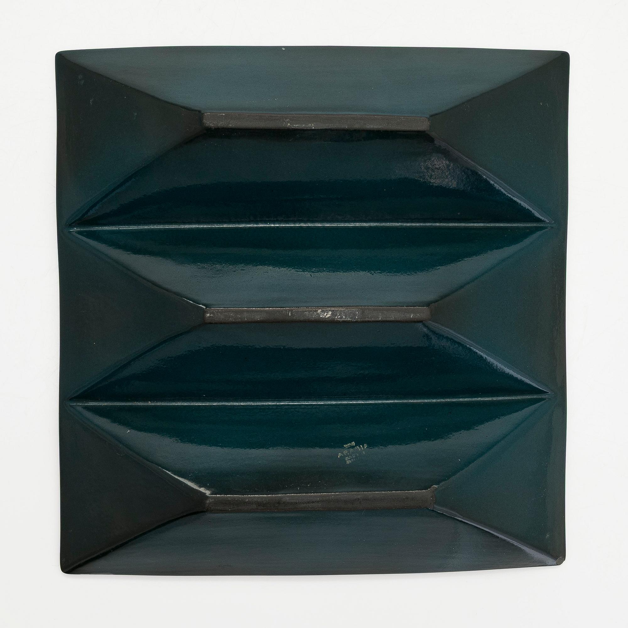 Kaj Franck, Serving dish, Arabia, mid-20th century.