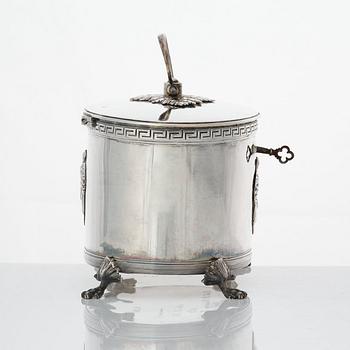 Pehr eller Adolf Zethelius, sockerskrin, silver, Stockholm 1810. Empire.
