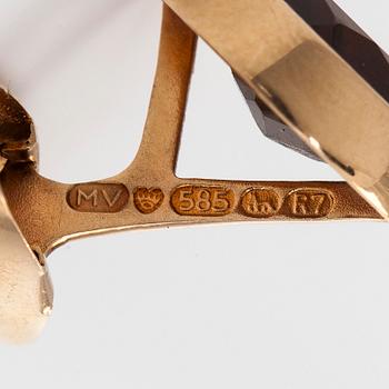 Manschettknappar, fasettslipad rökkvarts, 14K guld. Martti Viikinniemi, 1970.