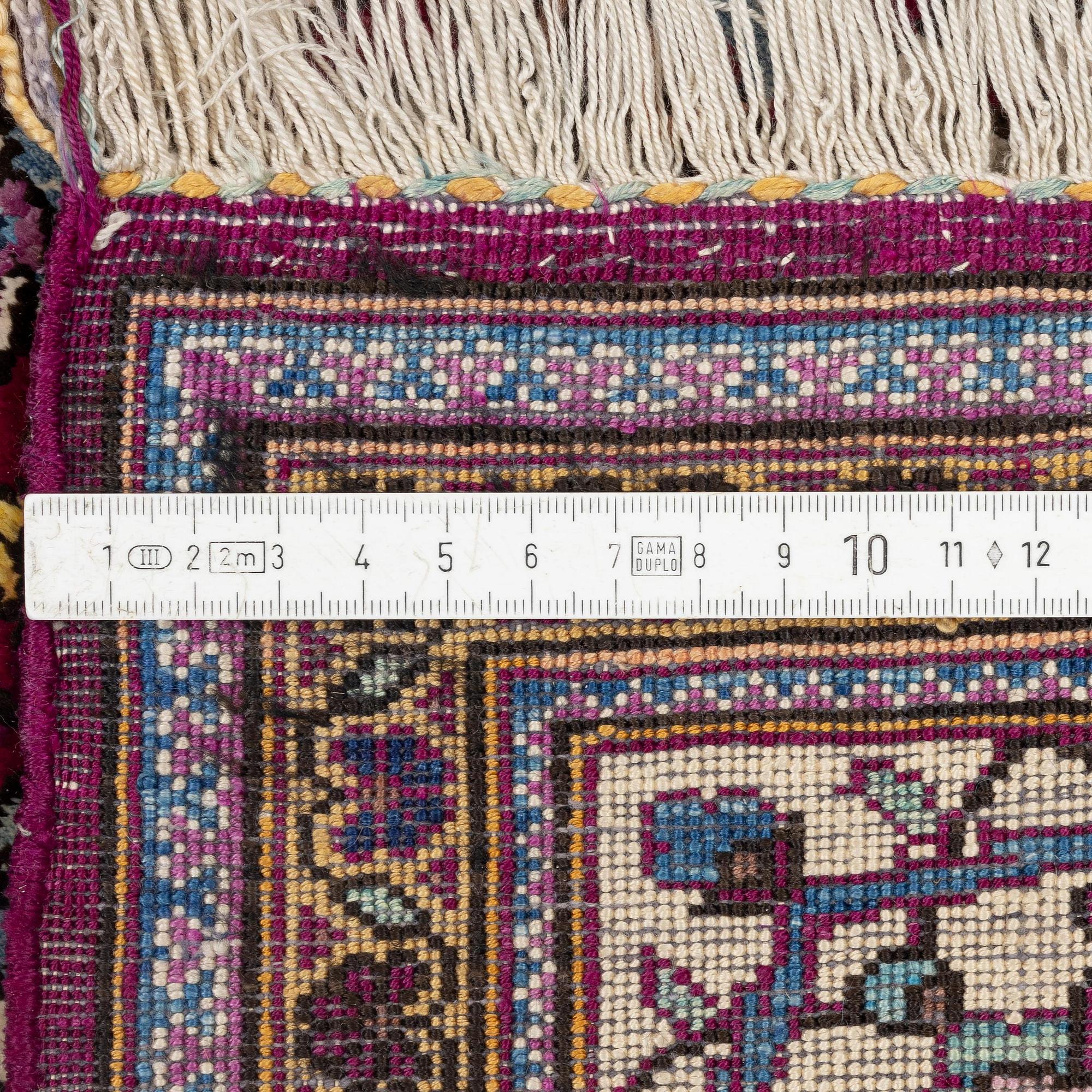 A semi-antique silk Keshan, 208 x 138 cm.