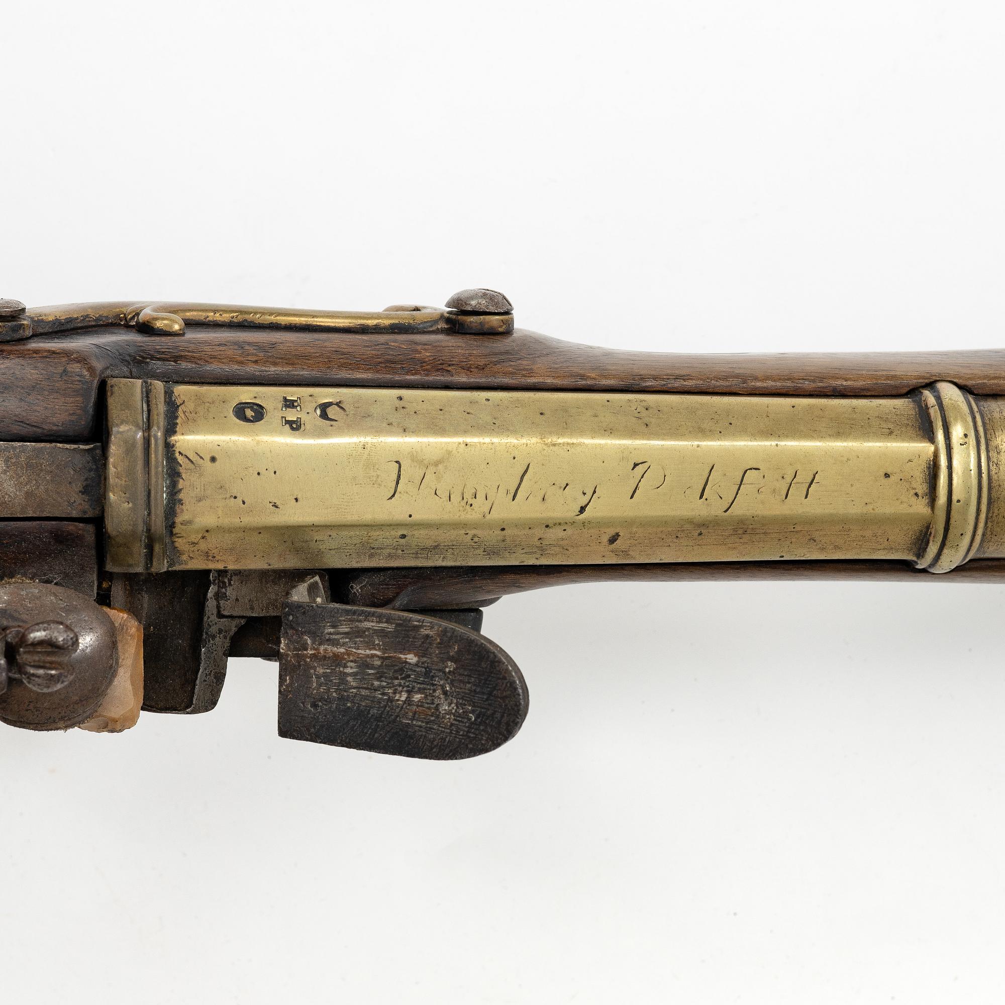 Blunderbuss med flintlås, märkt Humphrey Pickfatt, 1800-tal.