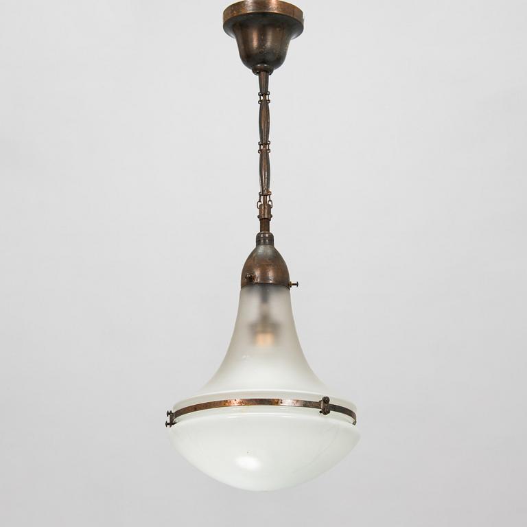 Peter Behrens, taklampa, "Luzette" för AEG (Allgemeine Electricitäts-Gesellschaft), Tyskland.