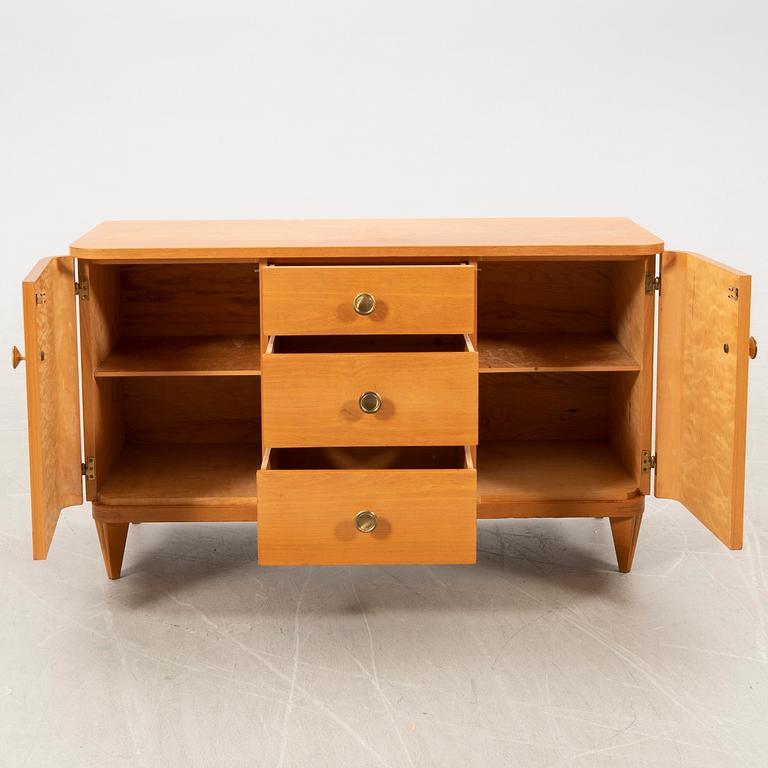 Chest of drawers/side table 1940s Swedish Modern.