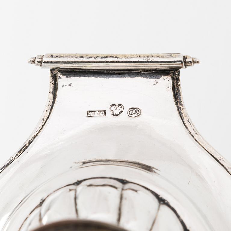 Adolf Fredrik Granfelt, saltkar, ett par, silver och förgyllt silver, Borgå (AFG verksam 1827-54).