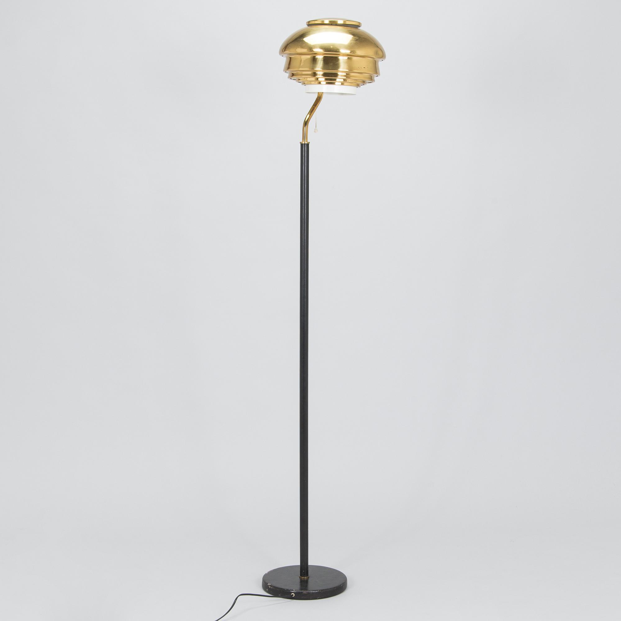 Alvar Aalto, golvlampa, modell A808, Valaistustyö.