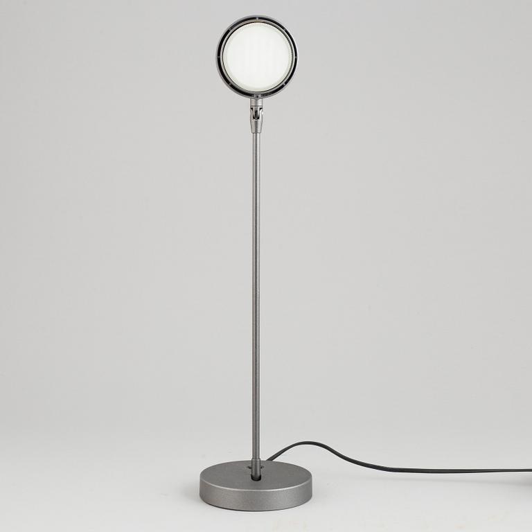A 'Kaio Fluo' table lamp by Ernesto Gismondi for Artemide.