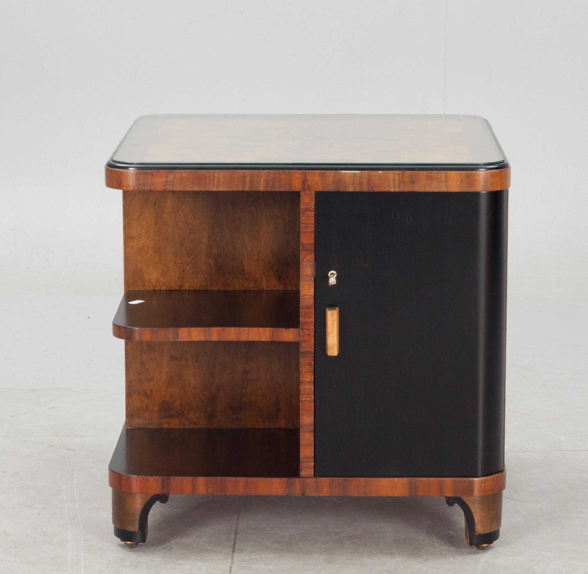 RÖKBORD, Art deco, 1900-talets första hälft.