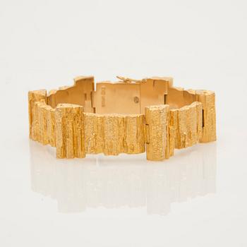 ARMBAND, "Mystica" Björn Weckström Lapponia, 18K guld. Vikt 62 g.