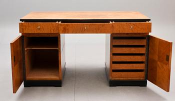 SKRIVBORD, Karl Johanstil, 1900-tal.