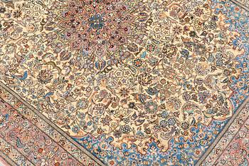 A rug, Figural Oriental silk,  signed, ca 175 x 125 cm.