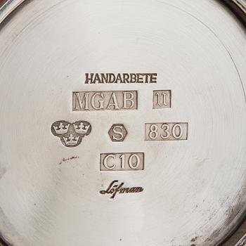 Eric Löfman, vase silver MGAB Uppsala 1977.