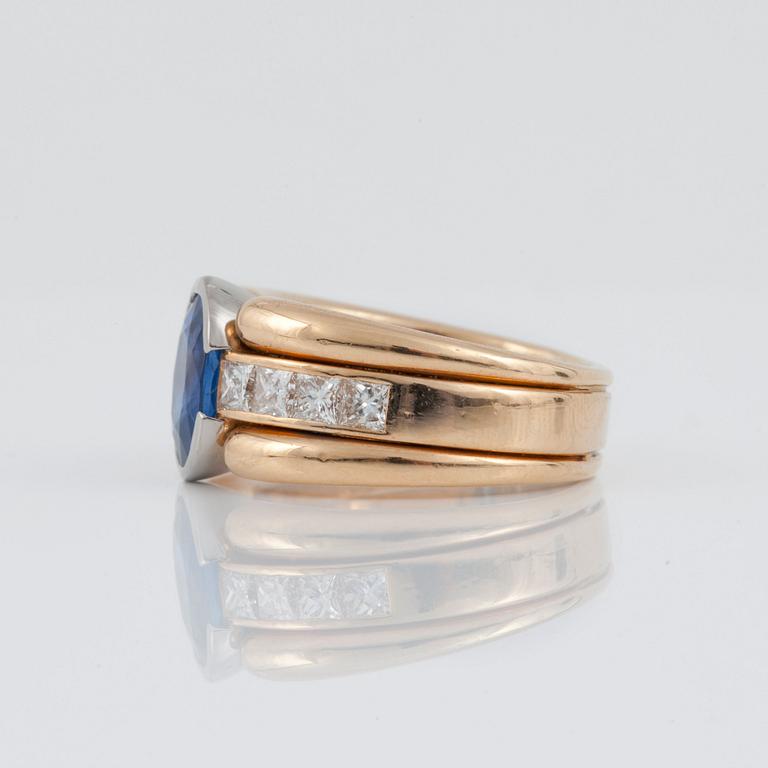 A sapphire, circa 3.60 cts, and diamond, circa 1.1 cts, ring.