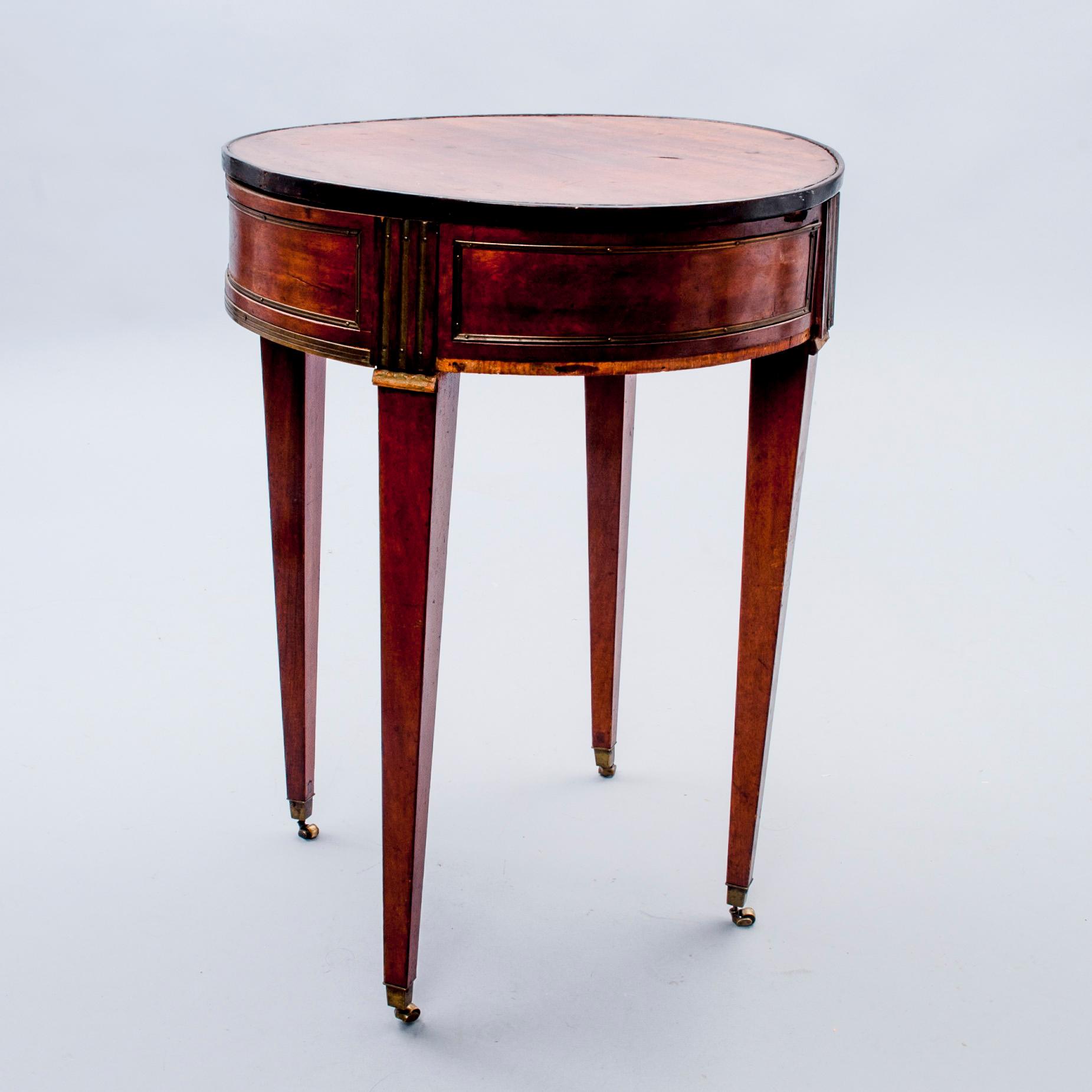 BORD, directoire, omkring 1800.