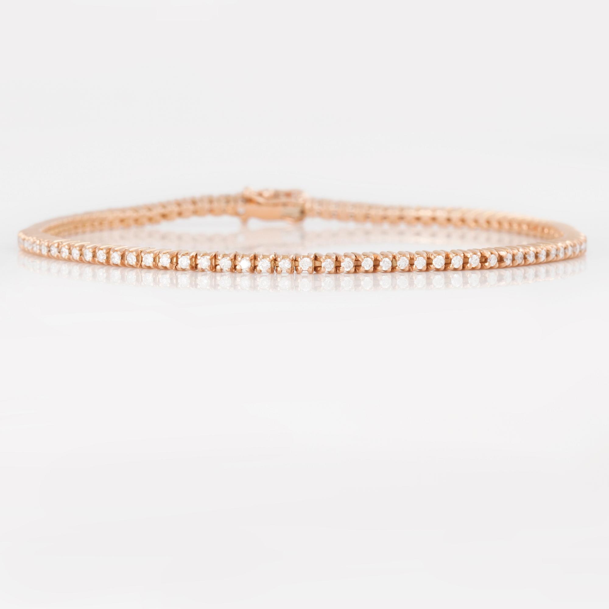 ARMBAND, sk tennisarmband, med briljantslipade diamanter ca 0.90 ct.
