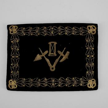 VÄSKA / ETUI, svart sammet, 1900-talets första kvartal.