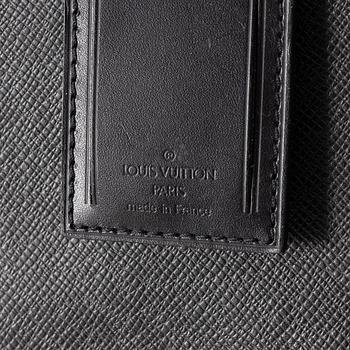 Louis Vuitton, resegarderob.