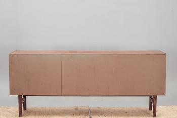 SIDEBOARD, "Arild", Nils Jonsson, Troeds, 1900-talets andra hälft.