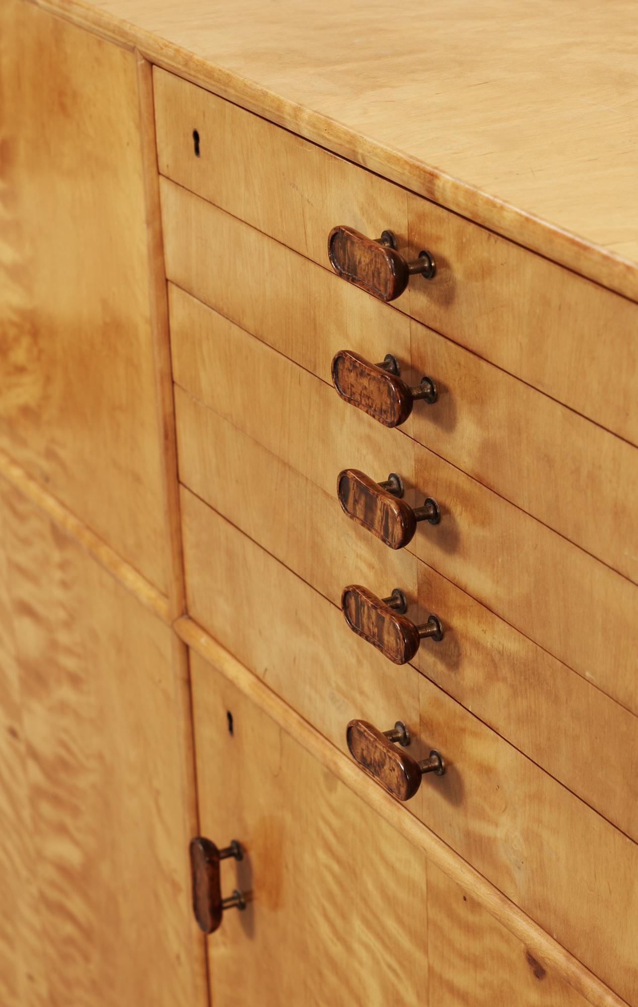 An Axel Larsson birch cabinet by Svenska Möbelfabrikerna Bodafors, ca 1935.