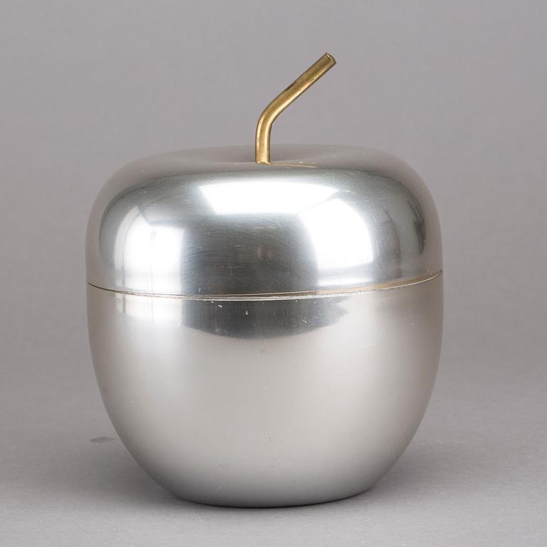 A ICE BUCKET MADE IN ITALY. SECOND HALF OF 20TH CENTURY.