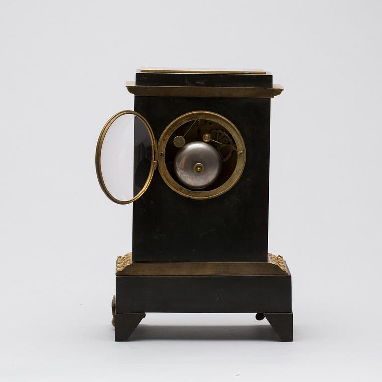 BORDSPENDYL, senempire, 1800-talets mitt.