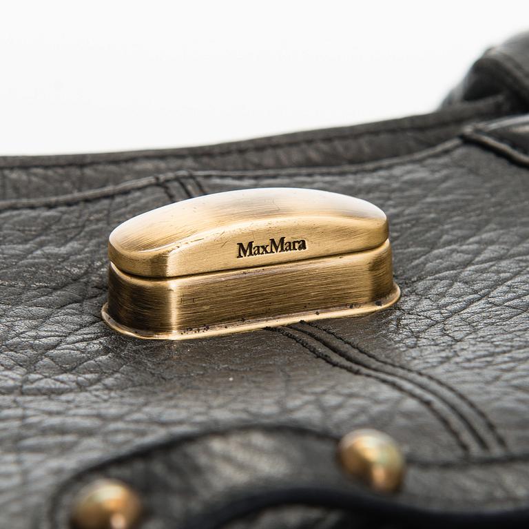 Max Mara, a leather handbag.