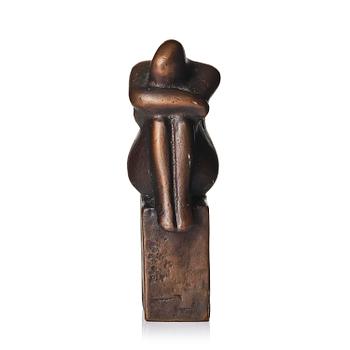 379. Lisa Larson, A patinated bronze sculpture “The Thinker”, Galleri Scandia, post 1978, ed. 586/999.