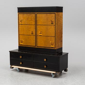 OTTO SCHULZ, a 1930's cabinet from Boet.