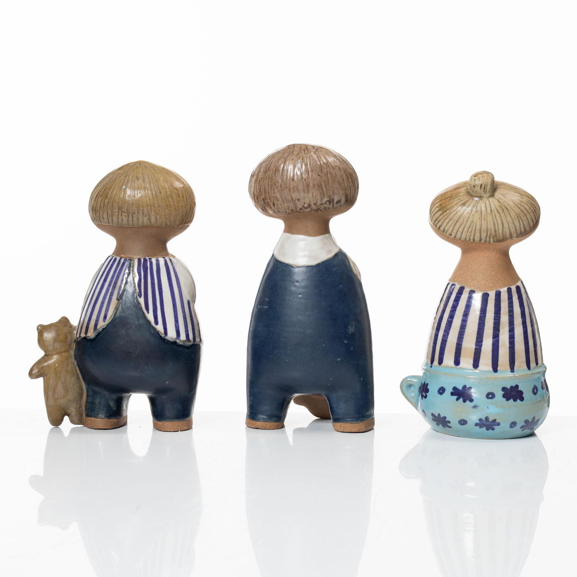 Lisa Larson, figuriner, 3 st, stengods, ur serien "Larsons ungar", Gustavsberg.