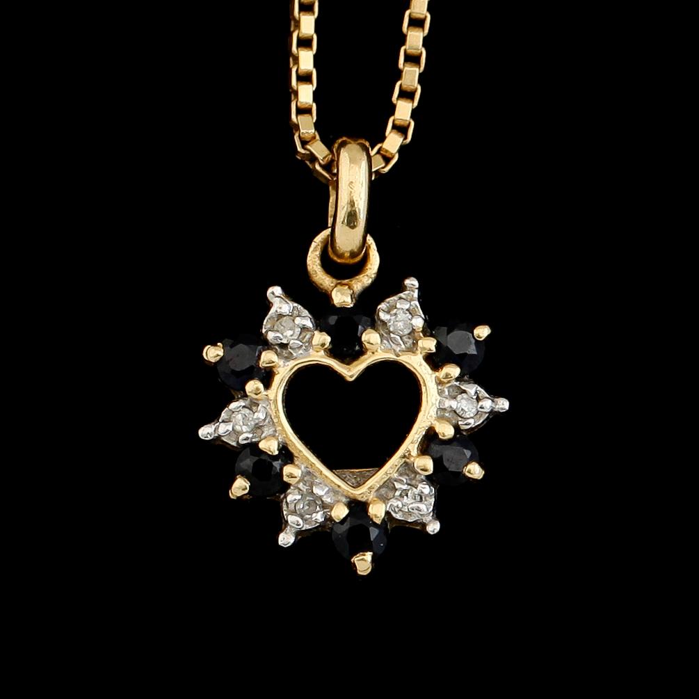 HÄNGE MED KEDJA, 18 k guld, briljantslipade diamanter, safirer. Total vikt 4 g.