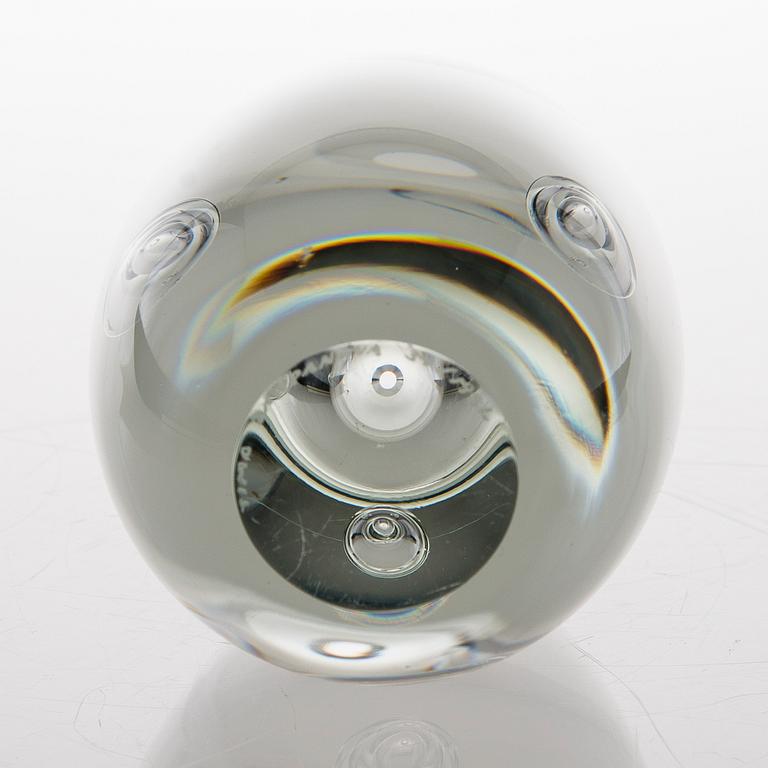 A 'Claritas' glass sculpture signed Timo Sarpaneva 34/1986.