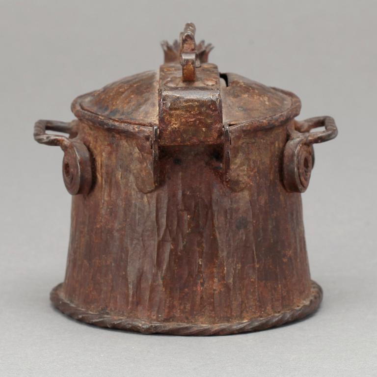 SPARBÖSSA, järn, 17/1800-tal.