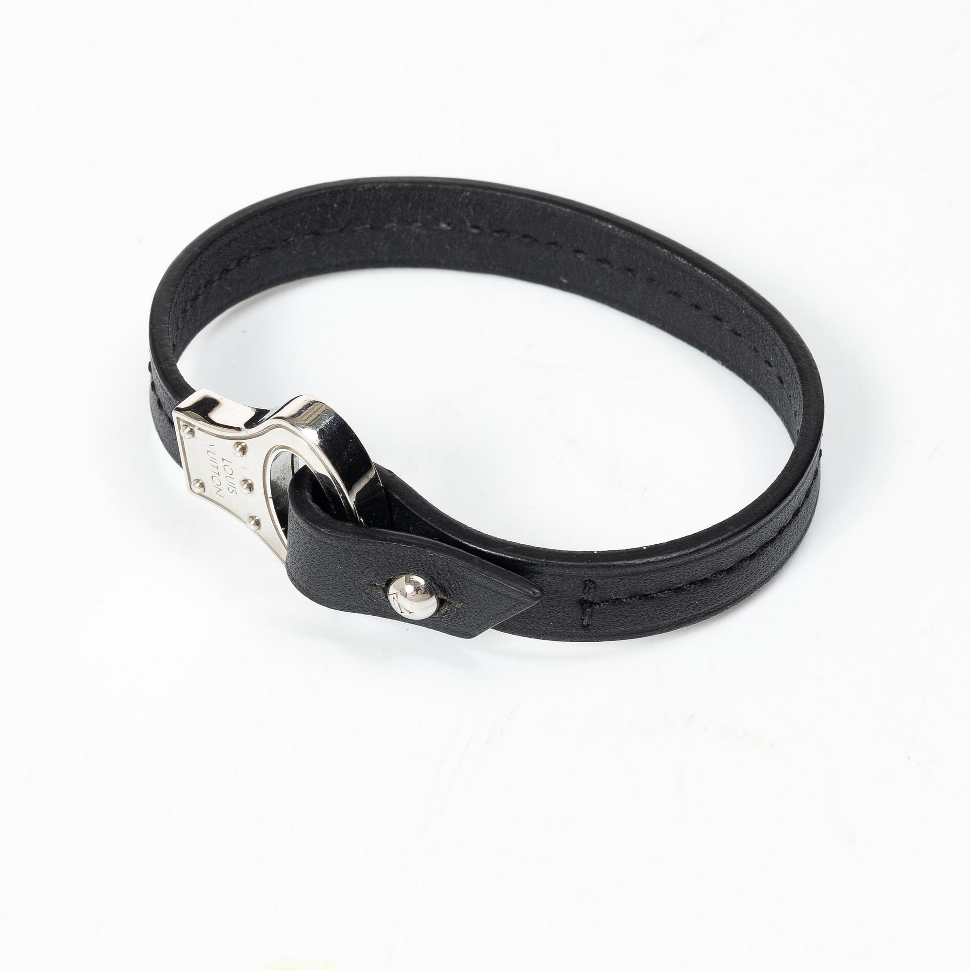 Louis Vuitton, bracelet.