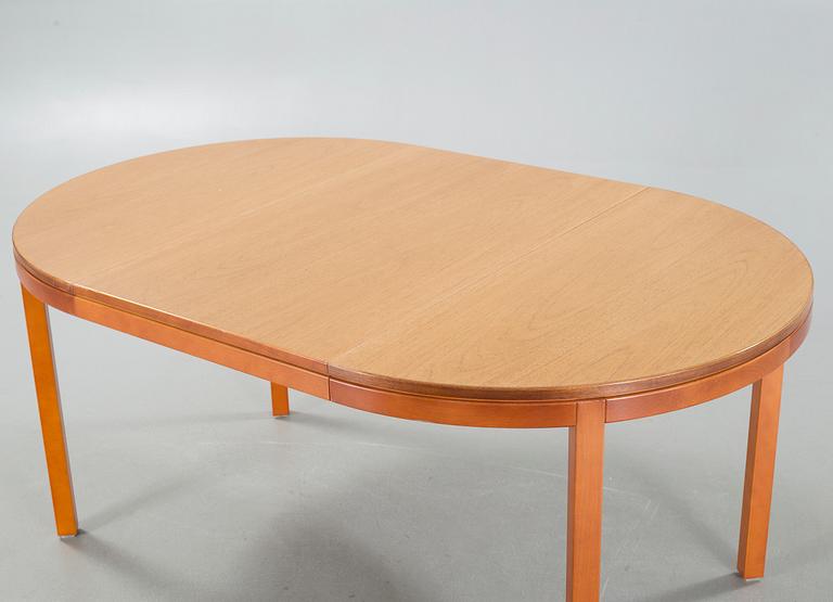 A late 20th century dinner table.