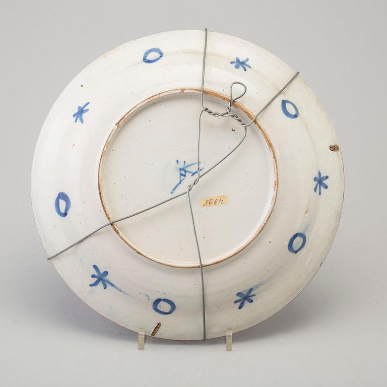 TALLRIK, fajans, Europa, 1700-tal.