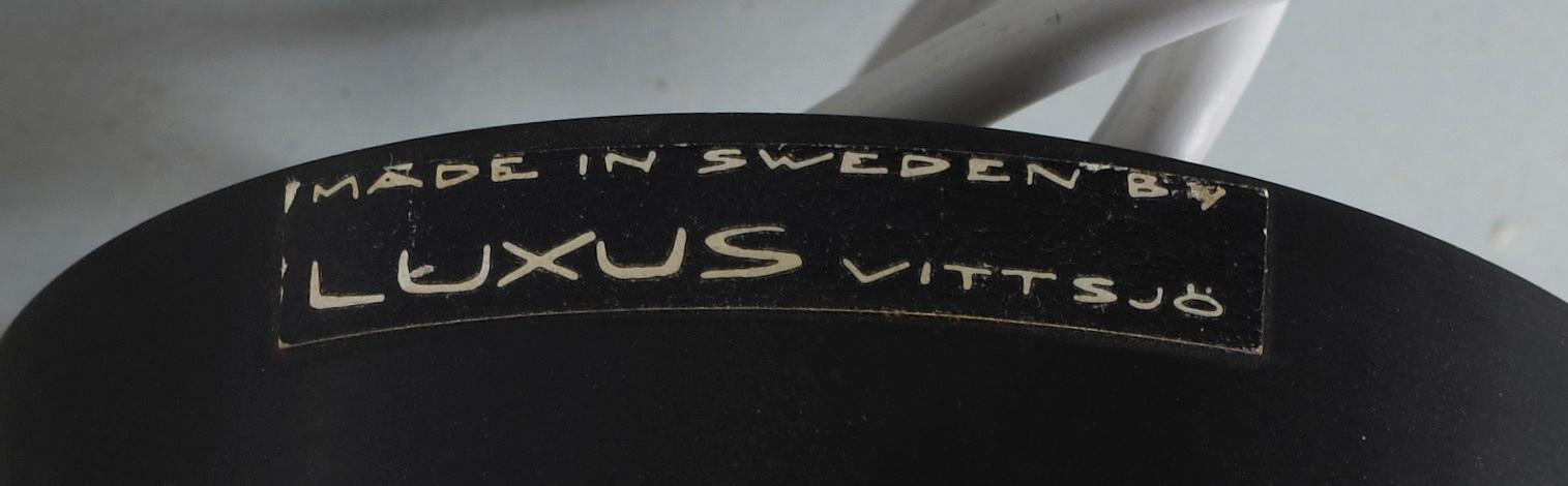 TAKLAMPA. Luxus Vittsjö, 1900-talets andra hälft.