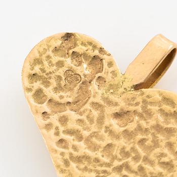 Pendant in the shape of a heart, 18K gold, likely PA Lundahl-Terrs.