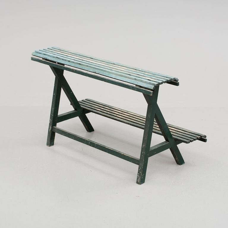 BLOMSTERBORD, 1900-talets första hälft.