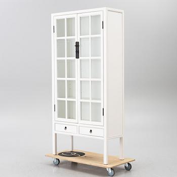 Contemporary display cabinet.