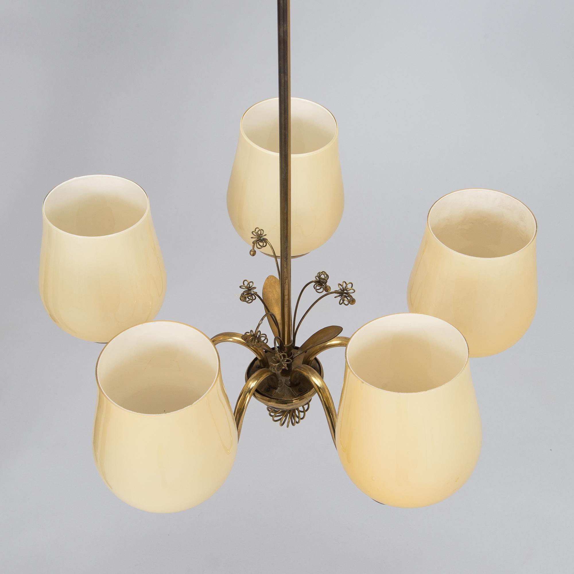 Taklampa,  tillverkare V. Soini Oy, 1900-talets mitt.