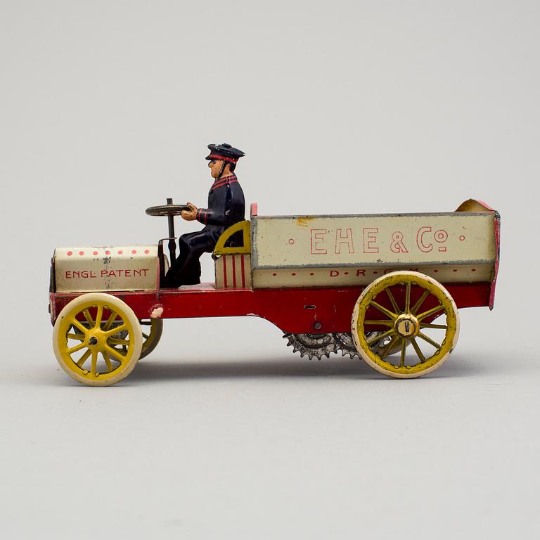 A tinplate Lehmann EHE & Co 570 truck, Germany. In production 1907-1935.