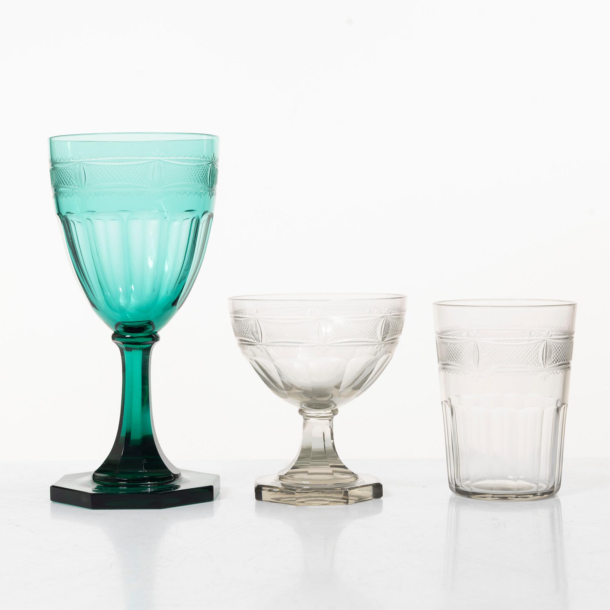 Gerda Strömberg, Glasservis, 55 delar, "Hörningsholm", Strömbergshyttan.
