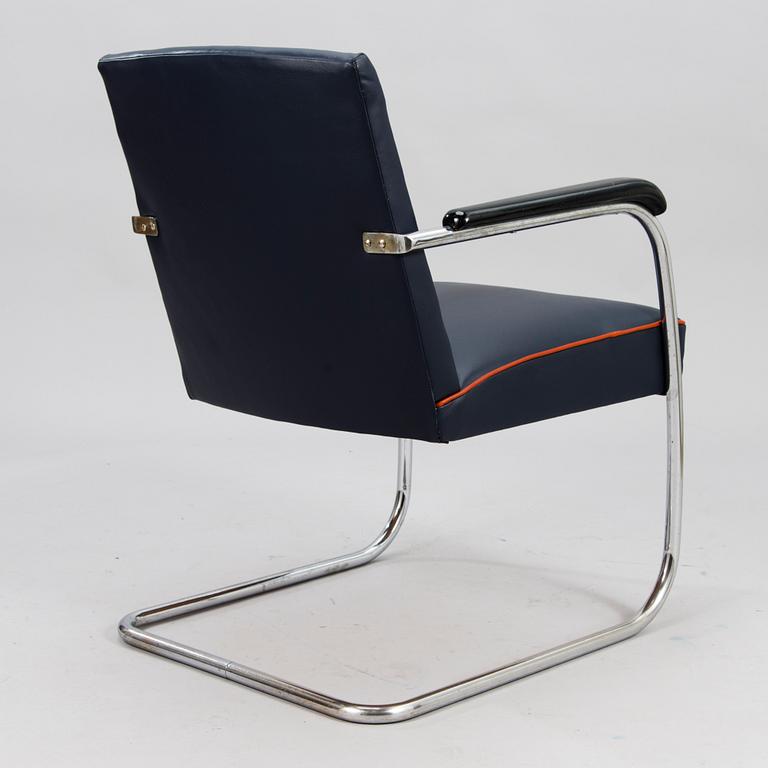 A 1930/1940's armchair.