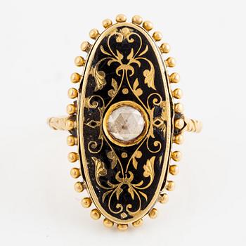 Ring, oval shape, 18K gold with black enamel and rose-cut diamond, 19th century.